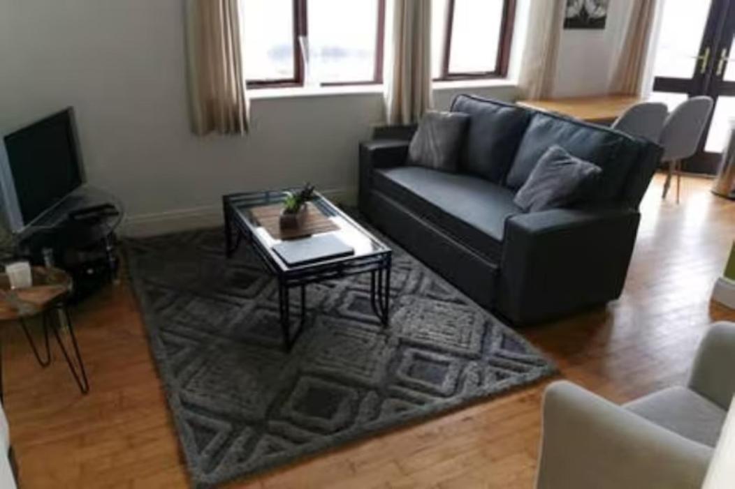 Apartamento Loft With Views Galway Exterior foto